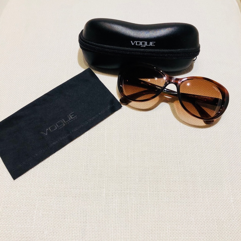 Vogue sunglasses Brown Colour